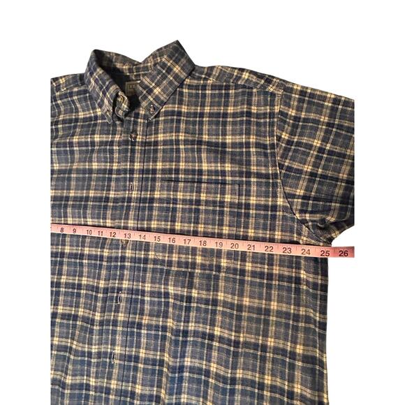 L.L. Bean Men’s Large Plaid Flannel Shirt - Picture 4 of 4